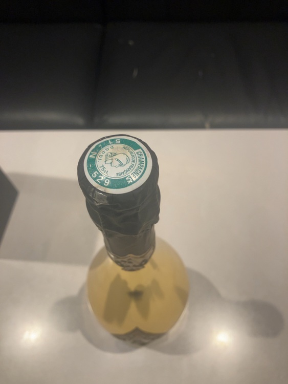 アルマンドゴールド（お酒）の商品画像 - 査定依頼日：2025年11月7日 - 最高査定価格：26,000円