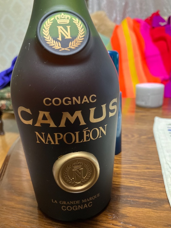 ブランデー カミュ （お酒）の商品画像 - 査定依頼日：2025年12月13日 - 最高査定価格：1,000円