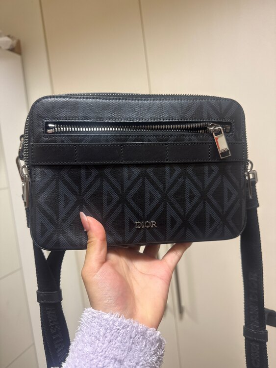 1ESPO206VPI_H03E（ブランドバッグ）の商品画像 - 査定依頼日：2025年4月15日 - 最高査定価格：150,000円