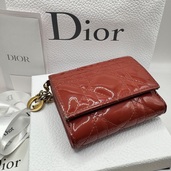 Dior Lady Wallet ピンク（ブランド財布・小物）の商品画像 - 査定依頼日：2025年6月28日 - 最高査定価格：20,000円