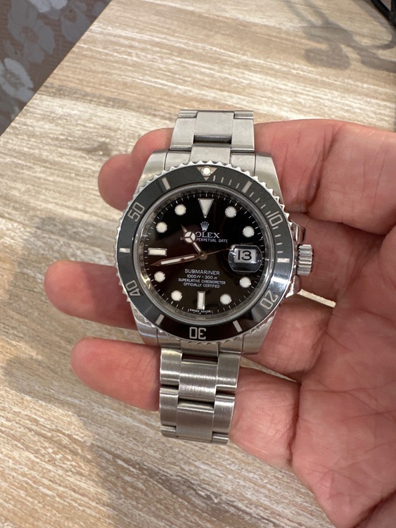 ロレックス サブマリーナー （高級時計）の商品画像 - 査定依頼日：2025年6月13日 - 最高査定価格：1,900,000円