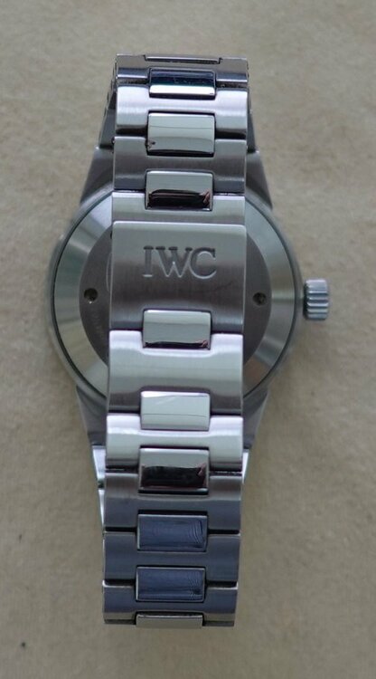 アクアタイマーＧＳＴ（高級時計）の商品画像 - 査定依頼日：2026年1月4日 - 最高査定価格：440,000円