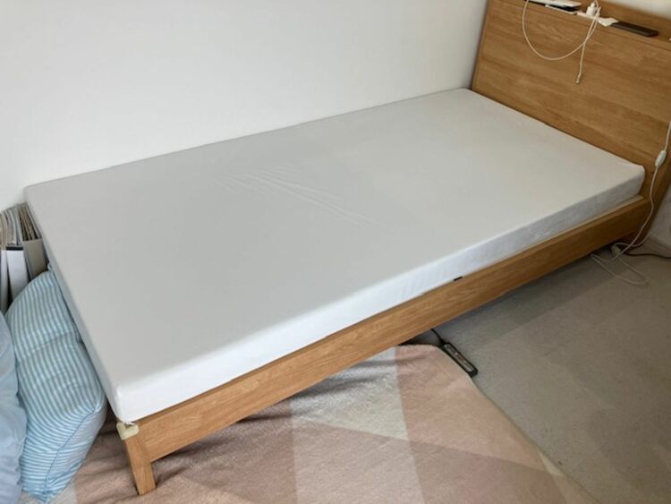 高反発マットレス(シングルサイズ)（家具・寝具）の商品画像 - 査定依頼日：2025年8月31日 - 最高査定価格：10,000円