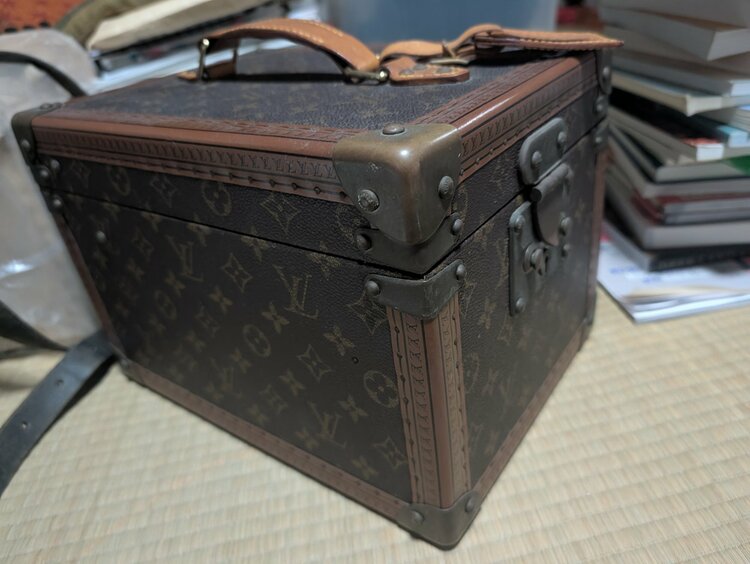 ルイヴィトン モノグラム （ブランドバッグ）の商品画像 - 査定依頼日：2026年3月10日 - 最高査定価格：250,000円