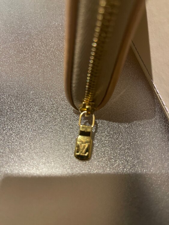 ルイヴィトン ジッピー・コインパース 小銭（ブランド財布・小物）の商品画像 - 査定依頼日：2025年1月16日 - 最高査定価格：28,000円