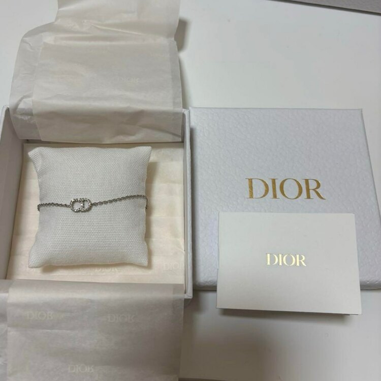 ディオール  （ブランドバッグ）の商品画像 - 査定依頼日：2025年4月8日 - 最高査定価格：22,000円