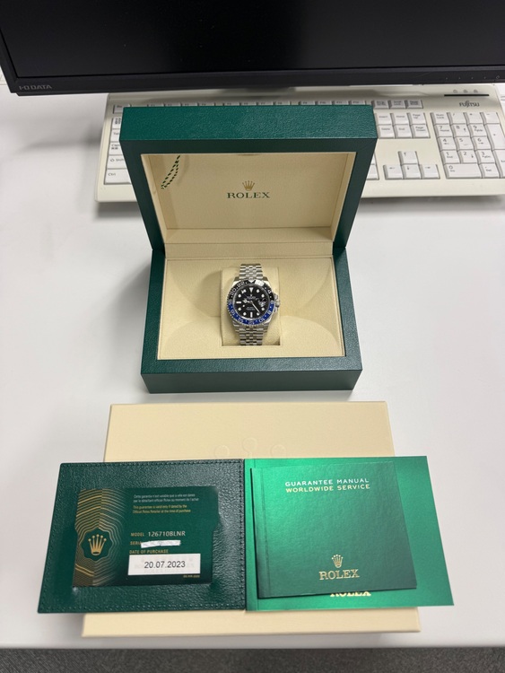 ロレックス GMTマスター （高級時計）の商品画像 - 査定依頼日：2025年11月28日 - 最高査定価格：2,850,000円