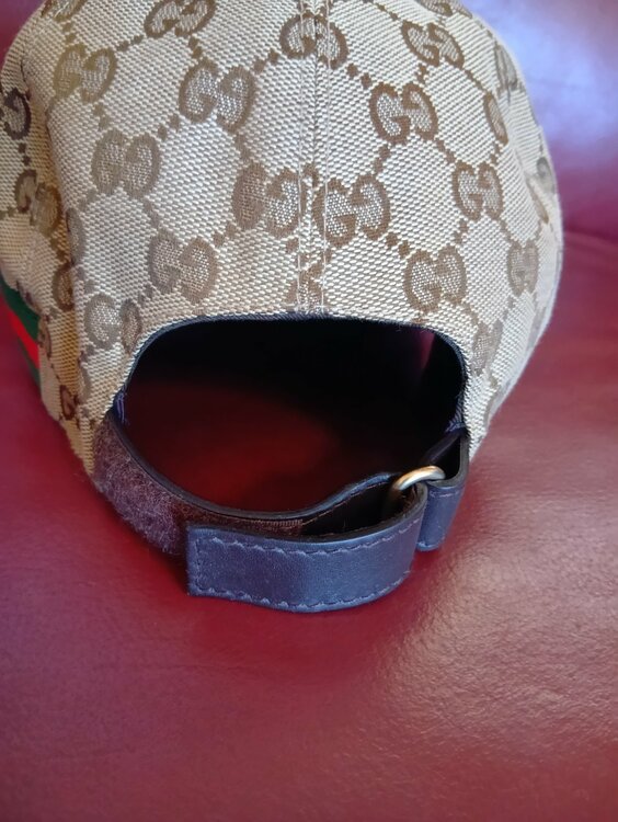 GUCCI キャップ（古着・ファッション）の商品画像 - 査定依頼日：2026年7月28日 - 最高査定価格：999円