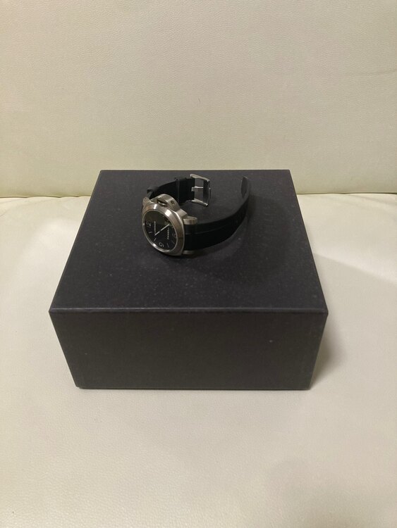 パネライ ルミノール pam00176（高級時計）の商品画像 - 査定依頼日：2025年5月1日 - 最高査定価格：500,000円