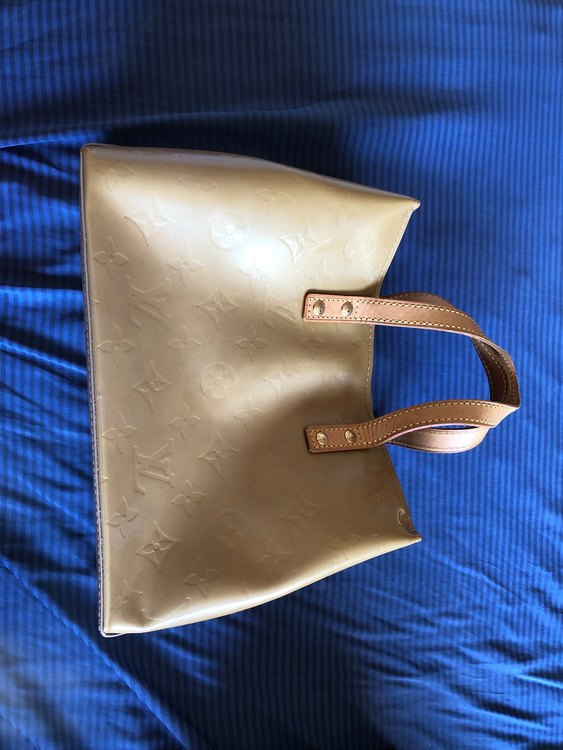 ヴェルニ（ブランドバッグ）の商品画像 - 査定依頼日：2022年10月19日 - 最高査定価格：15,000円