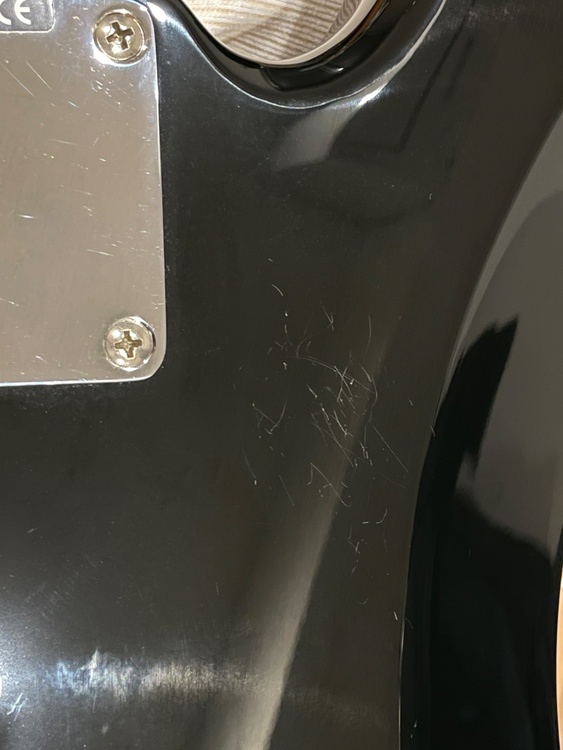 Fender mex classic 1950’s precision bass（ピアノ・楽器・PA機材）の商品画像 - 査定依頼日：2026年5月1日 - 最高査定価格：28,000円
