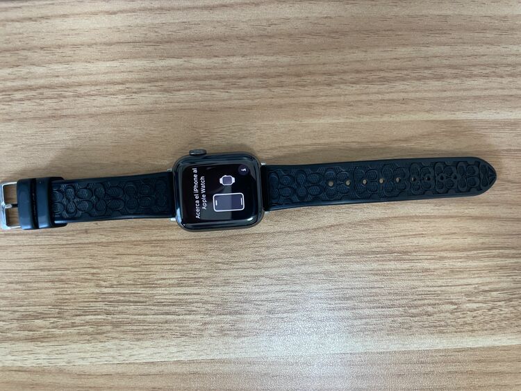 Apple Watchシリーズ6 （家電）の商品画像 - 査定依頼日：2025年8月19日 - 最高査定価格：8,000円