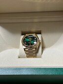 ロレックス デイデイト 22823（高級時計）の商品画像 - 査定依頼日：2025年2月23日 - 最高査定価格：8,400,000円