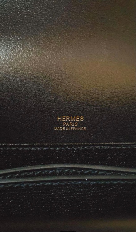 ロウリスミニ（ブランドバッグ）の商品画像 - 査定依頼日：2025年6月15日 - 最高査定価格：450,000円