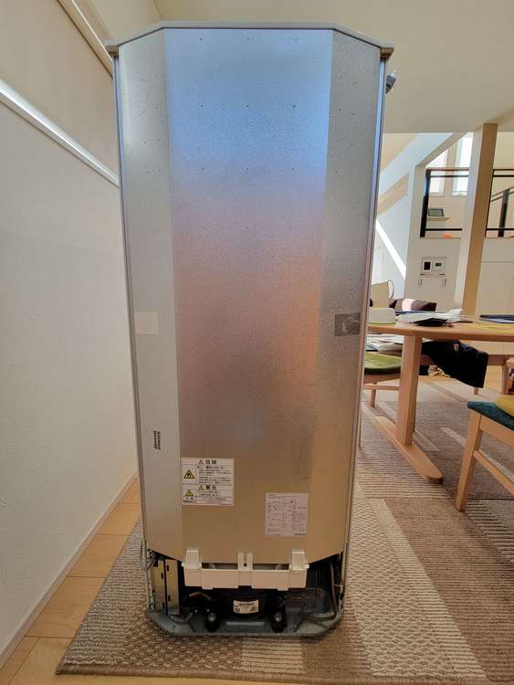 AQR-18G(W) 冷蔵庫（家電）の商品画像 - 査定依頼日：2022年11月18日 - 最高査定価格：2,000円