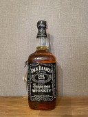 ジャック・ダニエル ブラック Old No.7（お酒）の商品画像 - 査定依頼日：2021年7月2日 - 最高査定価格：1,000円