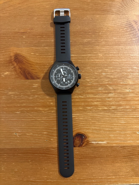 Montres De Luxe（高級時計）の商品画像 - 査定依頼日：2026年5月13日 - 最高査定価格：2,000円