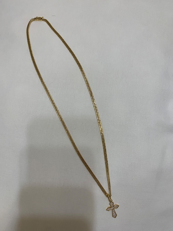 ネックレス、クロストップセット（金・貴金属）の商品画像 - 査定依頼日：2026年9月20日 - 最高査定価格：650,000円