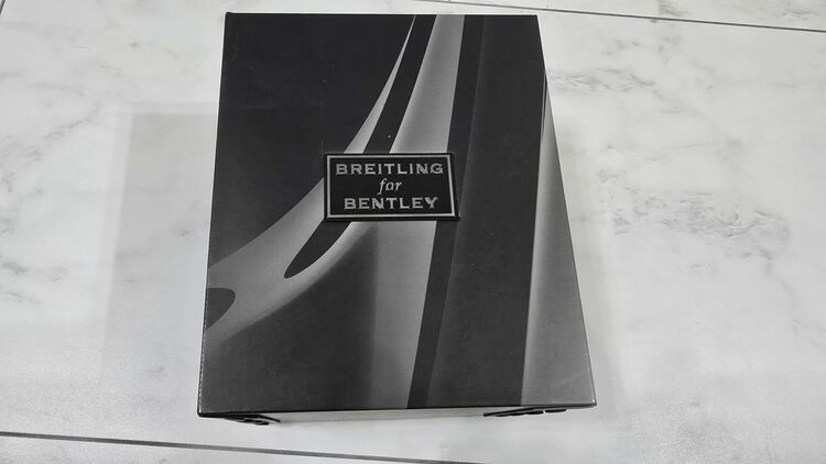 ベントレー バーナート42 ダイヤモンド リミテッド（高級時計）の商品画像 - 査定依頼日：2025年10月1日 - 最高査定価格：1,400,000円