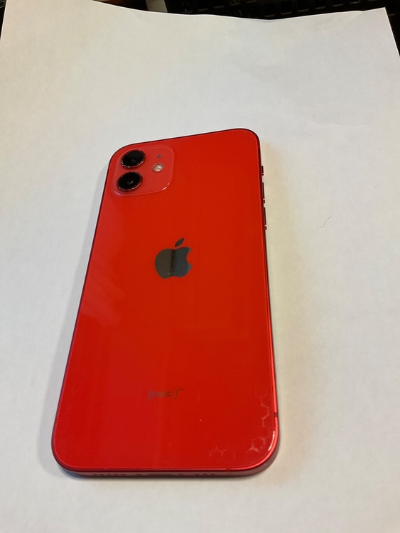 iPhone 12 128GB au（スマホ）の商品画像 - 査定依頼日：2026年2月15日 - 最高査定価格：27,000円