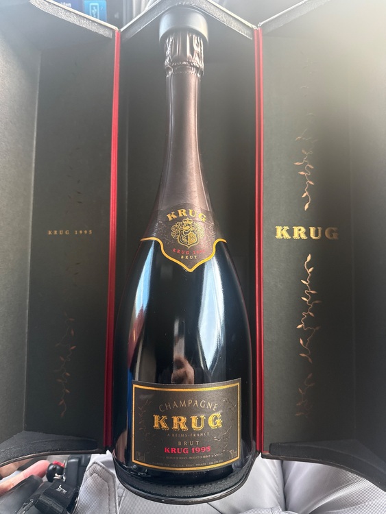 シャンパン シャンパン・クリュッグ （お酒）の商品画像 - 査定依頼日：2025年11月18日 - 最高査定価格：60,000円