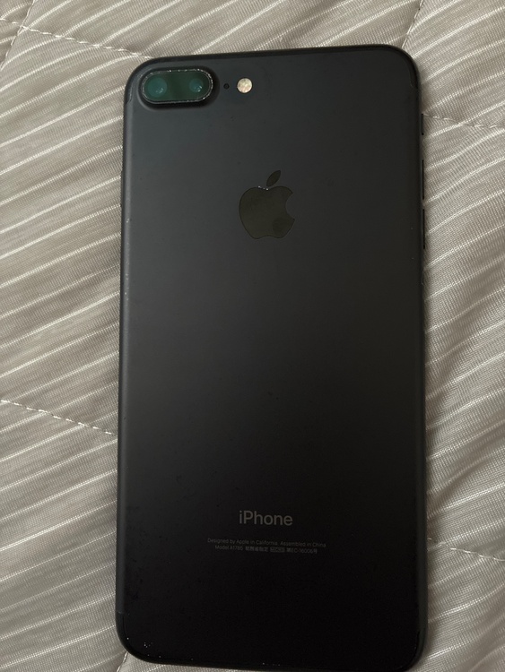 iPhone iPhone7 Plus 128GB SIMフリー（スマホ）の商品画像 - 査定依頼日：2026年8月25日 - 最高査定価格：1,500円