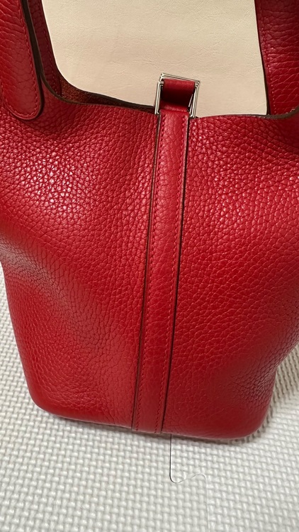 ピコタンロック18（ブランドバッグ）の商品画像 - 査定依頼日：2025年10月5日 - 最高査定価格：370,000円