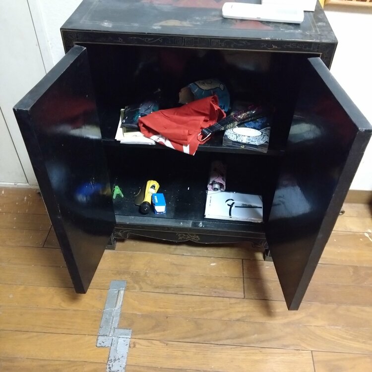 中国家具　キャビネット（家具・寝具）の商品画像 - 査定依頼日：2026年1月19日 - 最高査定価格：1,000円