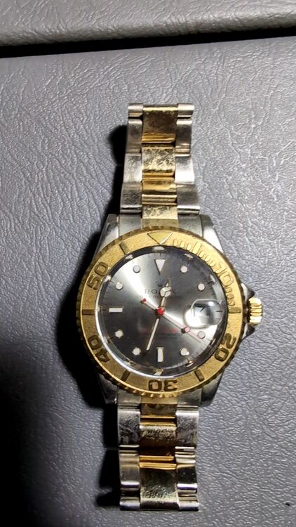 ロレックス ヨットマスター ６２５２３H（高級時計）の商品画像 - 査定依頼日：2025年8月7日 - 最高査定価格：780,000円