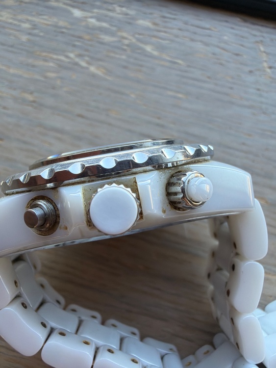 シャネル J12 （高級時計）の商品画像 - 査定依頼日：2026年2月26日 - 最高査定価格：2,000円