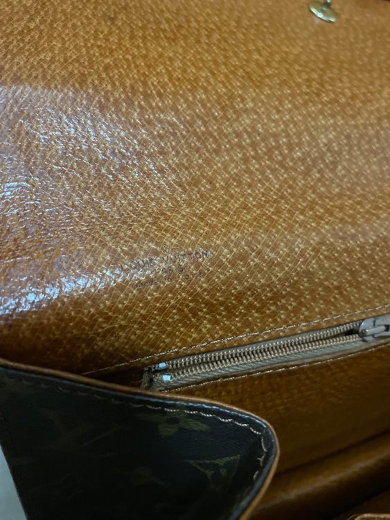 ルイヴィトン モノグラム （ブランドバッグ）の商品画像 - 査定依頼日：2025年8月22日 - 最高査定価格：15,000円