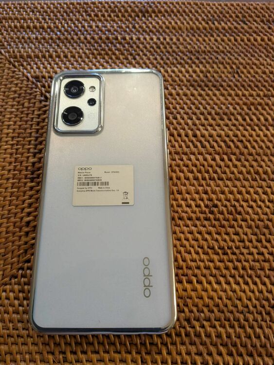 CPH2353（スマホ）の商品画像 - 査定依頼日：2025年10月9日 - 最高査定価格：10,000円