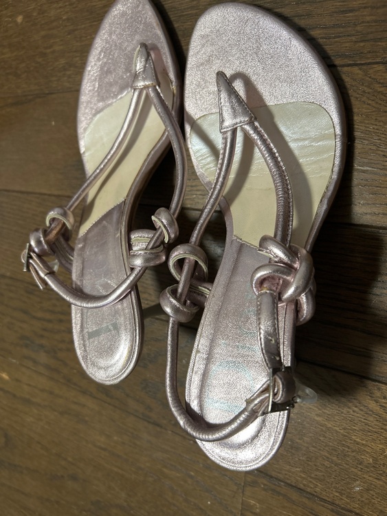 ディオール　サンダル（古着・ファッション）の商品画像 - 査定依頼日：2026年3月29日 - 最高査定価格：2,500円