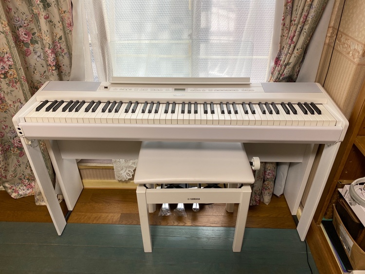 P515WH（ピアノ・楽器・PA機材）の商品画像 - 査定依頼日：2026年4月6日 - 最高査定価格：5,000円