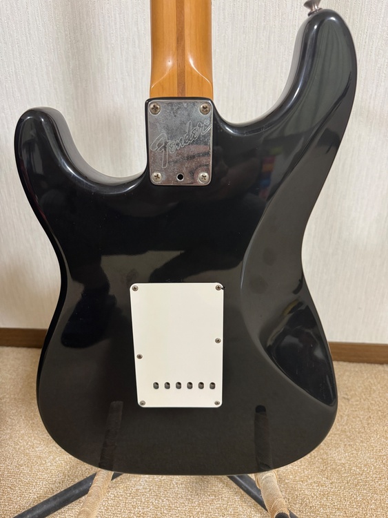 エリッククラプトンモデル　シリアル「SE 922137（ピアノ・楽器・PA機材）の商品画像 - 査定依頼日：2026年10月12日 - 最高査定価格：100,000円