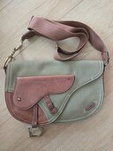 サドルバック（ブランドバッグ）の商品画像 - 査定依頼日：2026年10月3日 - 最高査定価格：50,000円