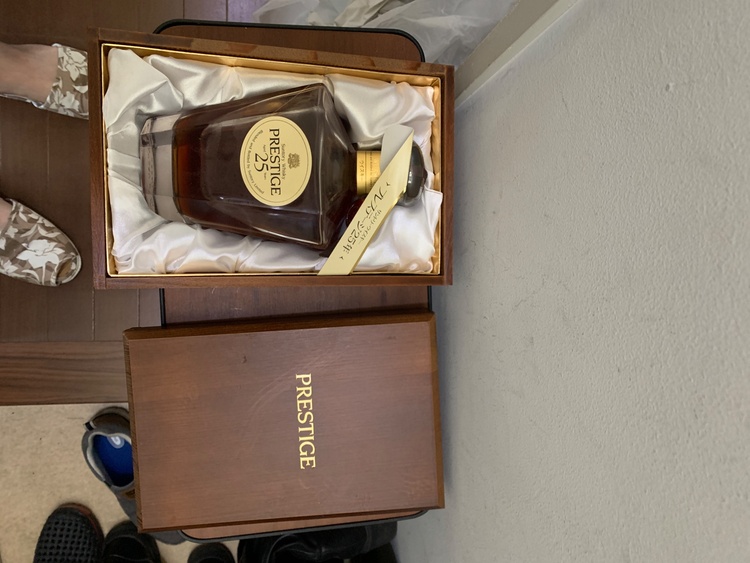 Prsetige（お酒）の商品画像 - 査定依頼日：2025年12月18日 - 最高査定価格：142,000円