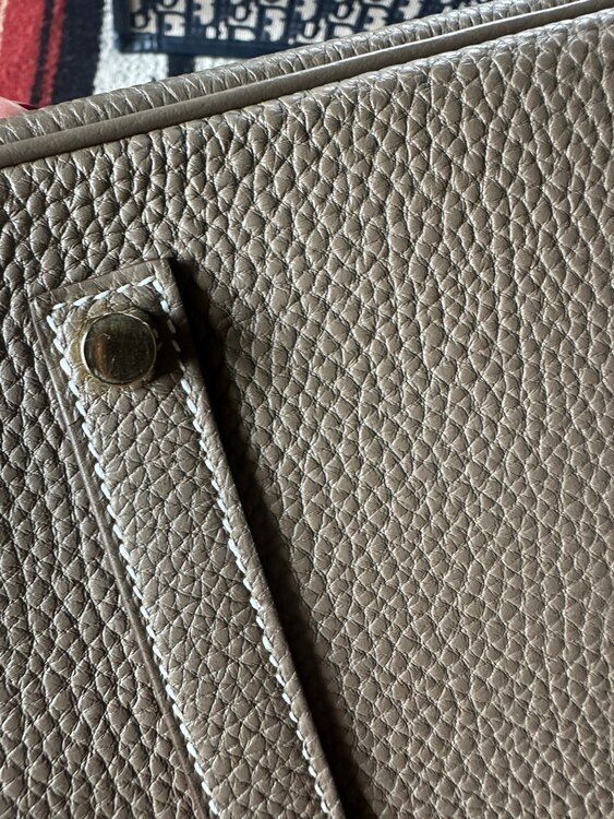 バーキン35 エトゥーブ　ゴールド金具（ブランドバッグ）の商品画像 - 査定依頼日：2025年5月20日 - 最高査定価格：2,500,000円