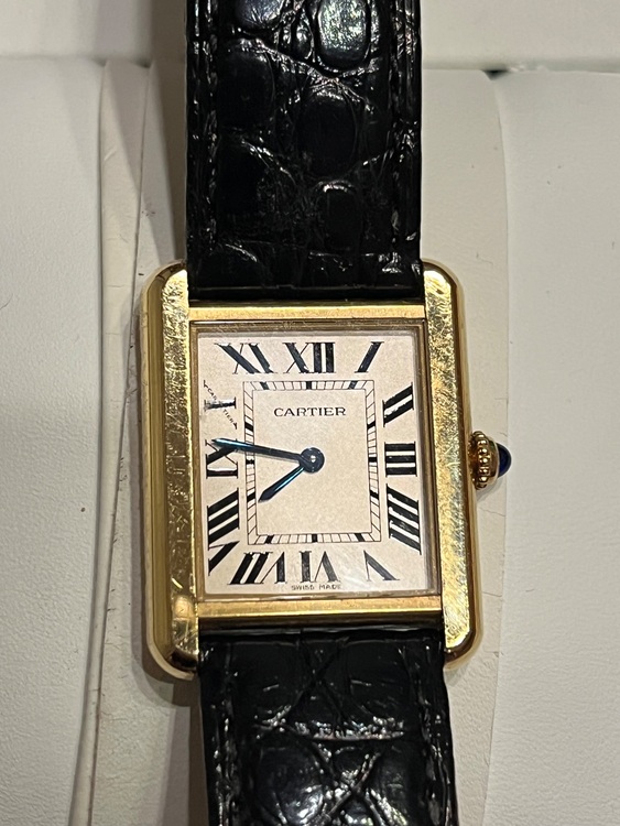 カルティエ タンク W520000（高級時計）の商品画像 - 査定依頼日：2025年8月17日 - 最高査定価格：630,000円
