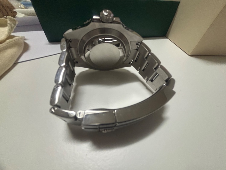 ロレックス サブマリーナー 124060（高級時計）の商品画像 - 査定依頼日：2026年3月10日 - 最高査定価格：1,950,000円