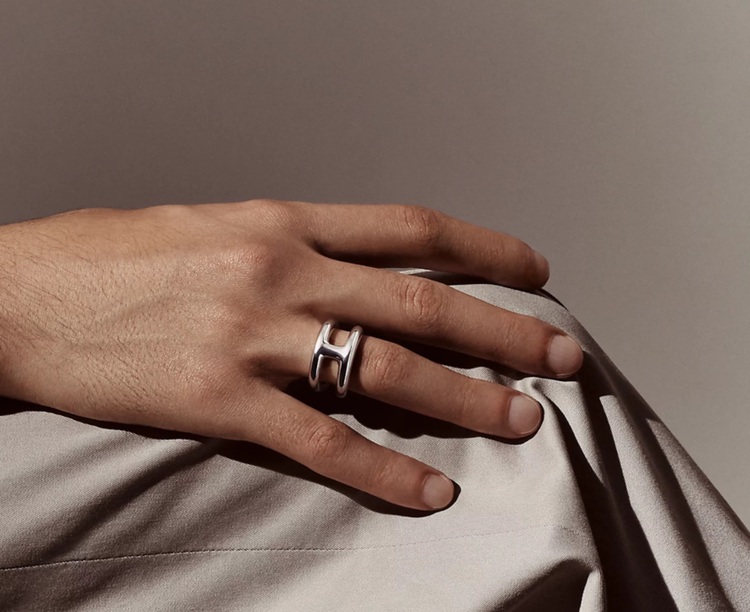 Osmose ring, small model（金・貴金属）の商品画像 - 査定依頼日：2025年7月23日 - 最高査定価格：150,000円