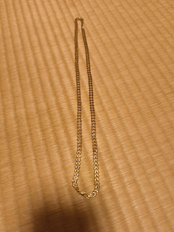 分からないです（金・貴金属）の商品画像 - 査定依頼日：2026年7月28日 - 最高査定価格：300,000円