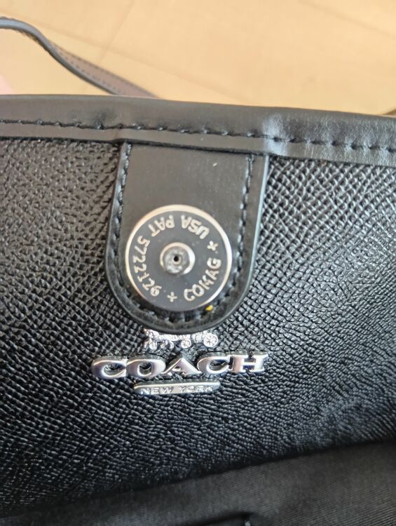 その他 コーチ （ブランドバッグ）の商品画像 - 査定依頼日：2025年10月15日 - 最高査定価格：2,500円