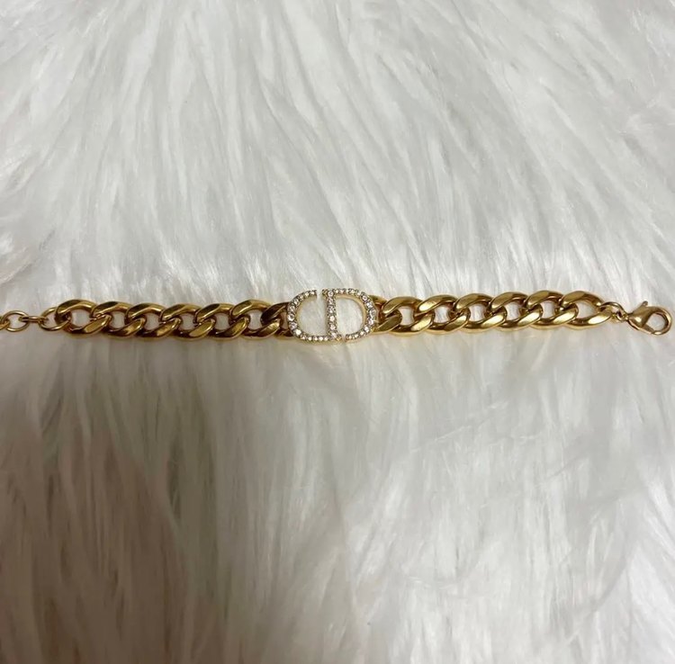 Dior ディオール 30 MONTAIGNE ブレスレット（金・貴金属）の商品画像 - 査定依頼日：2023年9月9日 - 最高査定価格：25,000円