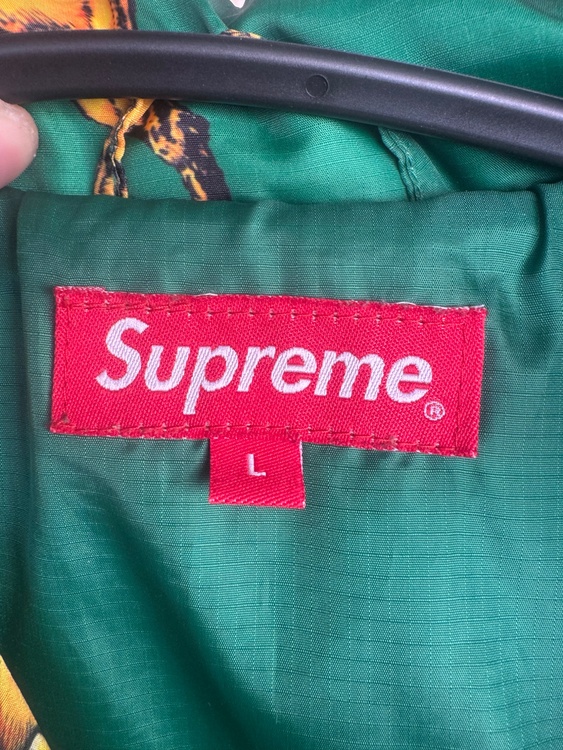 Lion Puffy Jacket’ライオン パフィージャケット ダウン（古着・ファッション）の商品画像 - 査定依頼日：2026年3月21日 - 最高査定価格：7,000円