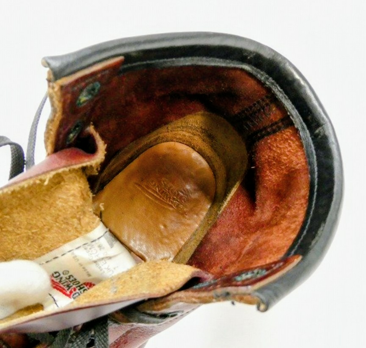 RED WING/ BECKMAN/ 9011（古着・ファッション）の商品画像 - 査定依頼日：2026年5月4日 - 最高査定価格：13,000円