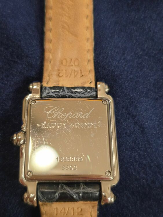 ショパール ハッピースポーツ 278892-3013（高級時計）の商品画像 - 査定依頼日：2025年11月9日 - 最高査定価格：500,000円