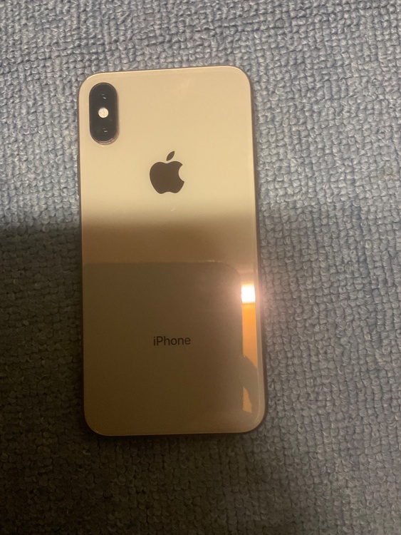iPhoneXS 64GB SIMフリー（スマホ）の商品画像 - 査定依頼日：2026年5月10日 - 最高査定価格：11,000円