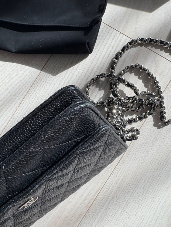 チェーンウォレット（ブランドバッグ）の商品画像 - 査定依頼日：2026年1月31日 - 最高査定価格：340,000円