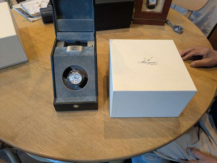 レギュレーター　（高級時計）の商品画像 - 査定依頼日：2025年3月19日 - 最高査定価格：1,350,000円